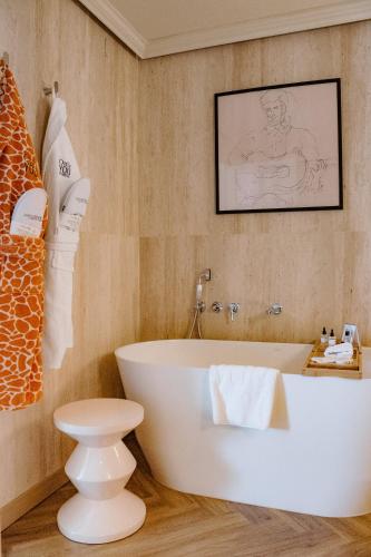 Suite Junior Premium del hotel Only YOU Sevilla. Foto 6