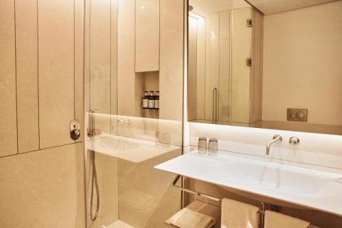 Habitación Doble Estándar del hotel Becquer. Foto 5