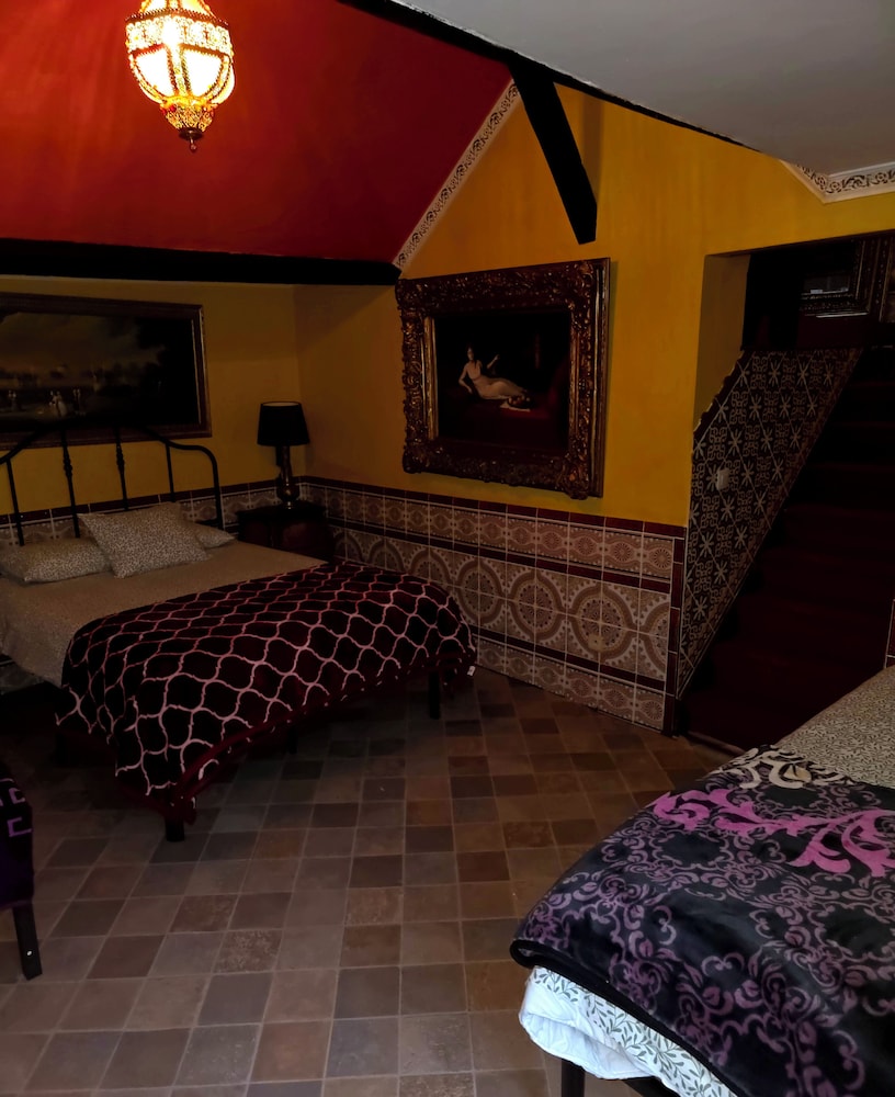 Habitación Cuádruple del hotel Mozart. Foto 1