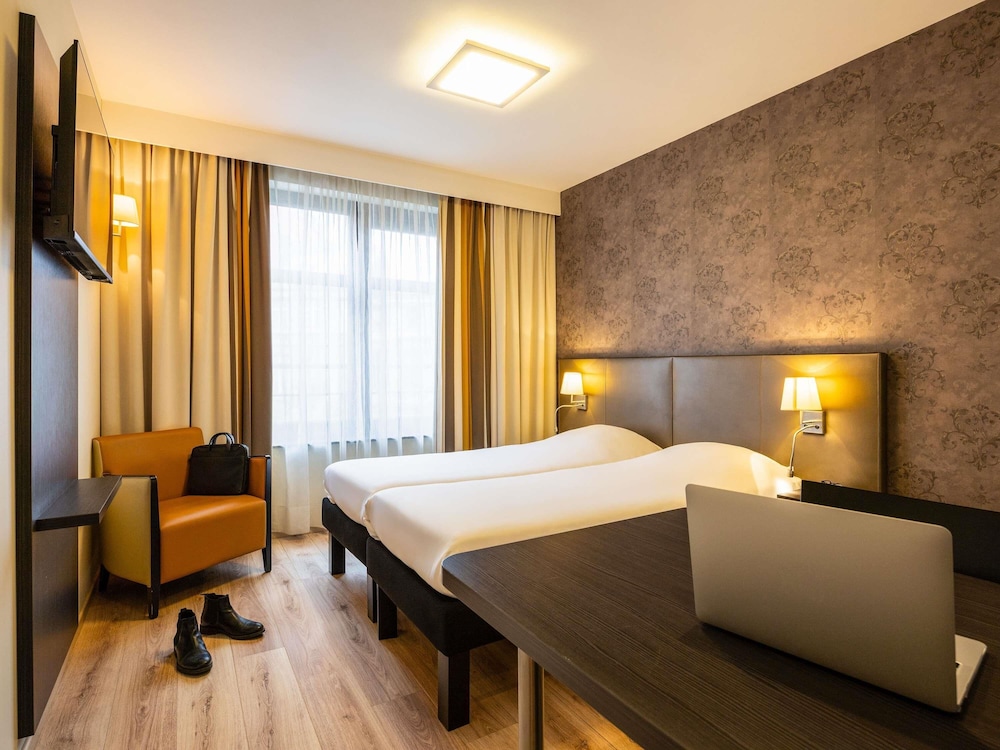 Habitación estándar con 2 camas individuales del hotel Ibis Styles Brussels Centre Stephanie