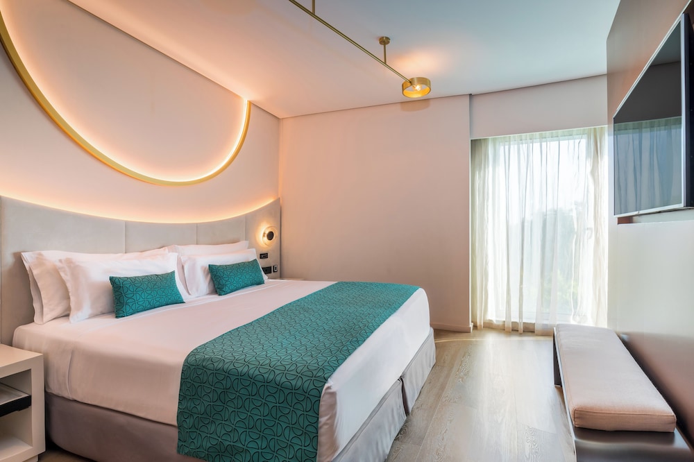 Suite familiar del hotel Barceló Sevilla Renacimiento