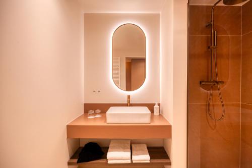 Habitación Doble Deluxe del hotel Golden Tulip De' Medici. Foto 3