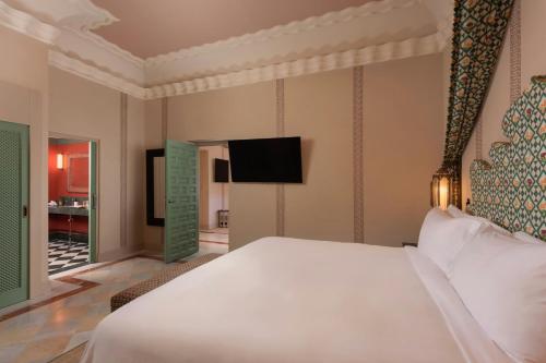 Suite Deluxe con cama extragrande del hotel Alfonso Xiii, A Luxury Collection , Seville. Foto 1