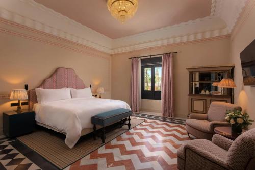 Habitación Doble Grand Deluxe del hotel Alfonso Xiii, A Luxury Collection , Seville. Foto 9