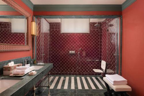 Habitación Doble Grand Deluxe del hotel Alfonso Xiii, A Luxury Collection , Seville. Foto 16