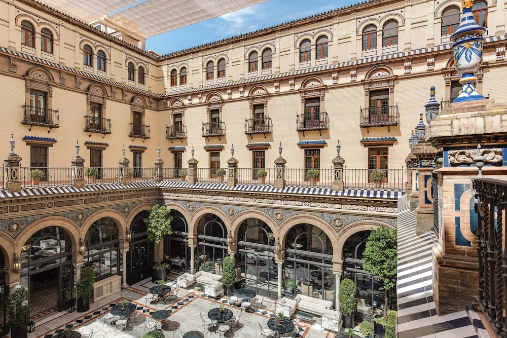 Habitación Deluxe doble, 2 camas individuales del hotel Alfonso Xiii, A Luxury Collection , Seville. Foto 10