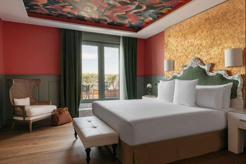 Suite Ático Presidencial Red Level del hotel Colón Gran Meliá. Foto 5
