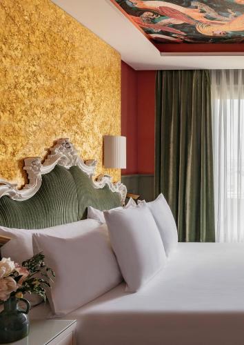 Suite Junior Red Level del hotel Colón Gran Meliá. Foto 3