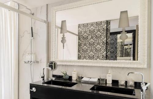 Habitación Deluxe del hotel Colón Gran Meliá. Foto 7