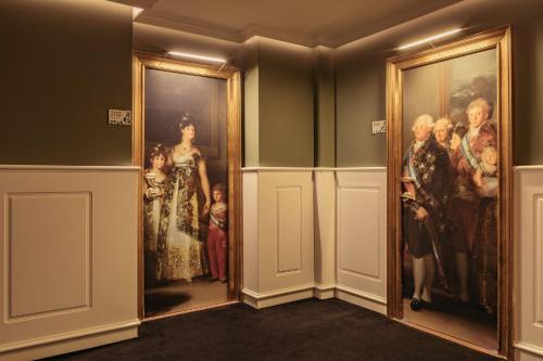 Habitación Premier Red Level con terraza del hotel Colón Gran Meliá. Foto 17