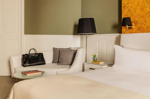 Habitación Supreme del hotel Colón Gran Meliá. Foto 17