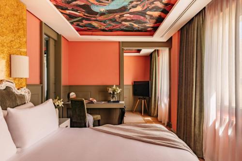 Suite Junior Red Level del hotel Colón Gran Meliá. Foto 36