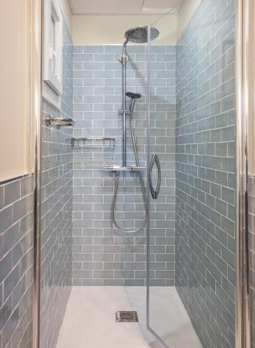 Suite con cama extragrande del hotel San Pablo Sevilla. Foto 13