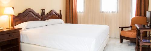 Habitación Familiar del hotel San Pablo Sevilla. Foto 4
