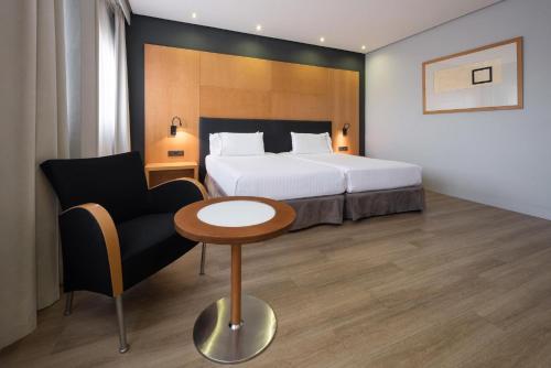 Habitación Doble Superior del hotel Eurostars Al-Andalus Palace. Foto 1