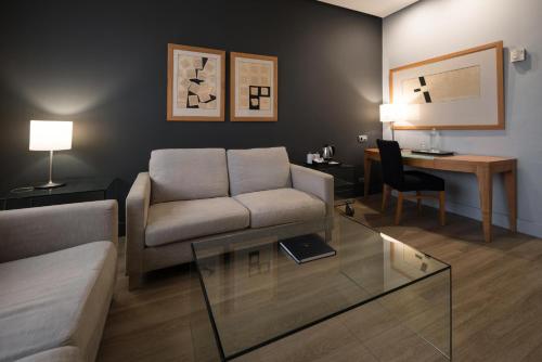 Junior suite Con Vistas 2 Camas dobles del hotel Eurostars Al-Andalus Palace. Foto 2