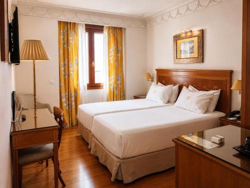 Habitación Doble Clásica del hotel Inglaterra. Foto 3