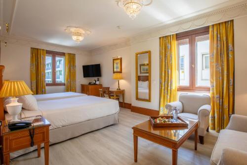 Habitación Doble Deluxe con vistas a la ciudad - 1 o 2 camas del hotel Inglaterra. Foto 4