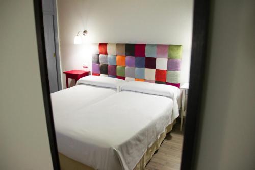 Habitación Doble - 2 camas del hotel Sercotel Doña Carmela. Foto 8