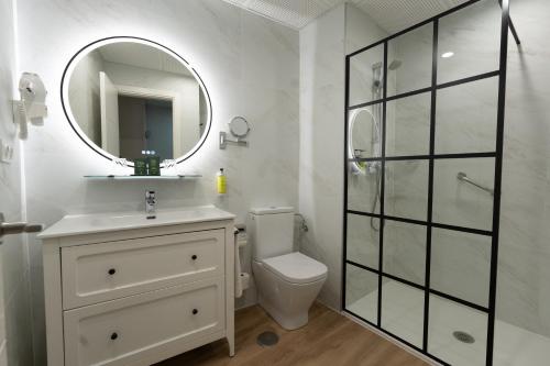 Habitación Doble Superior del hotel Sercotel Doña Carmela. Foto 8