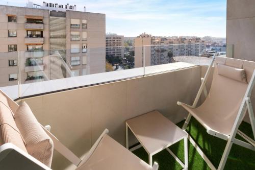 Meliá Room con Balcón del hotel Melia Sevilla. Foto 3