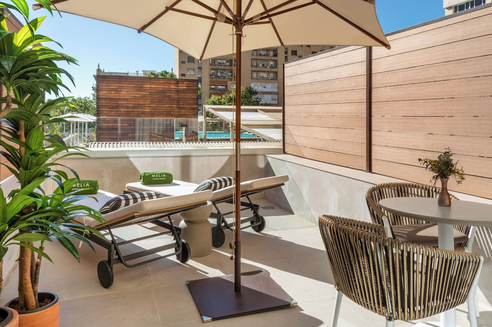 Meliá The Level con Terraza del hotel Melia Sevilla