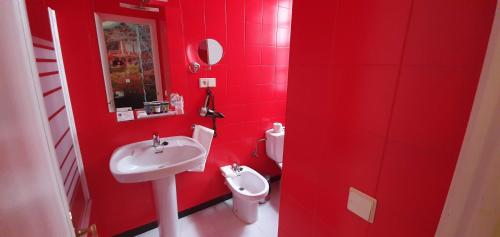 Habitación Triple del hotel Casual De Las Letras Sevilla. Foto 2