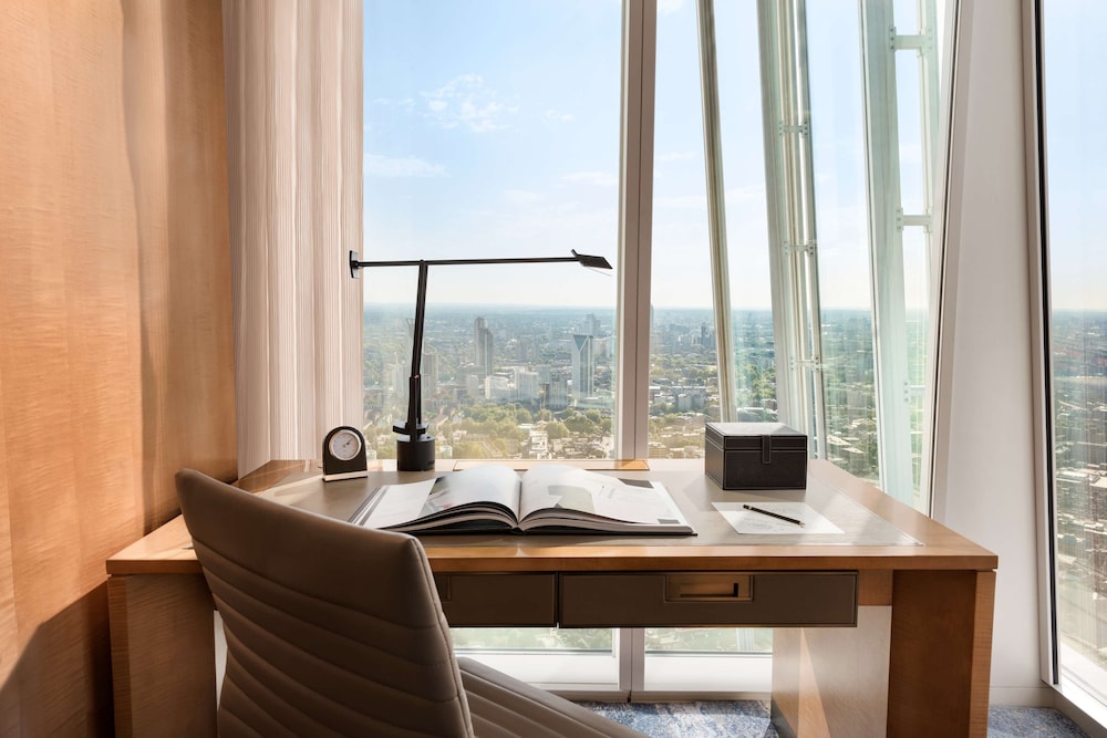 Habitación Premier, 2 camas individuales, vistas a la ciudad del hotel Shangri-la The Shard, London