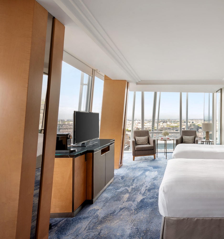 Habitación Premier, 2 camas individuales (Shard) del hotel Shangri-la The Shard, London. Foto 5