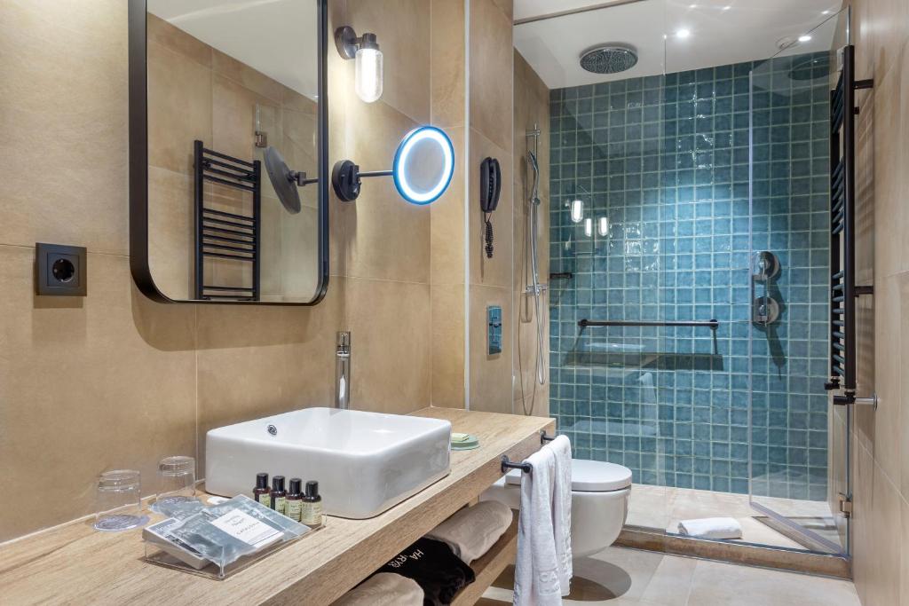 Deluxe del hotel Catalonia Santa Justa. Foto 3