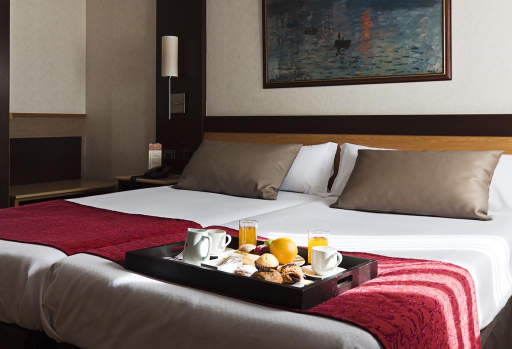 Habitación doble Superior del hotel Catalonia Santa Justa. Foto 2