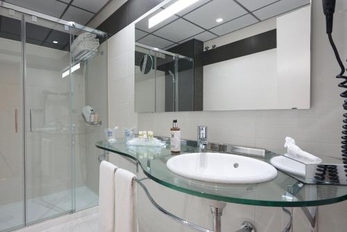 Habitación Doble - 1 o 2 camas del hotel Monte Triana. Foto 15