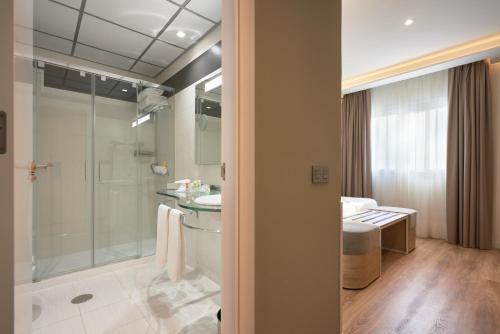 Habitación Doble - 1 o 2 camas del hotel Monte Triana. Foto 16