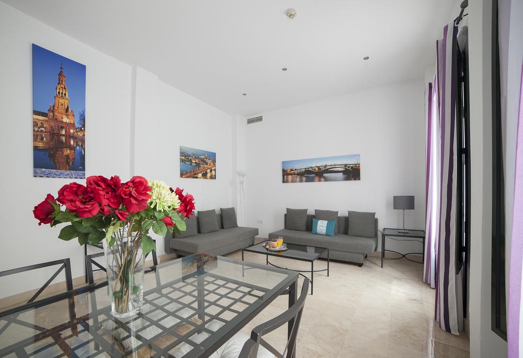 Suite Superior del hotel Patios de la Cartuja. Foto 2