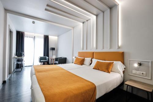 Habitación Doble Superior - 1 o 2 camas del hotel Lux Santiago