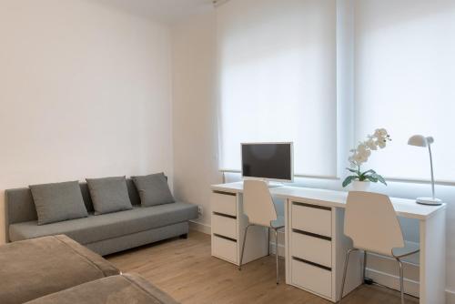 Habitación Doble Estándar - 1 o 2 camas del hotel Neomagna Madrid. Foto 17