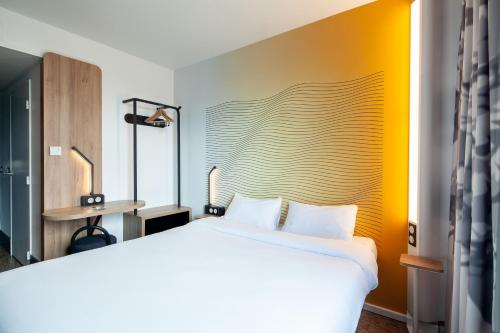 Habitación Doble Superior del hotel BB Hotel Paris Porte des lilas. Foto 3