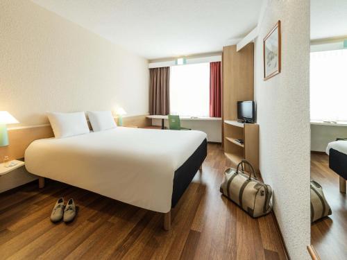 MyRoom by Michaela: Zona de relajación del hotel Ibis München Garching. Foto 6