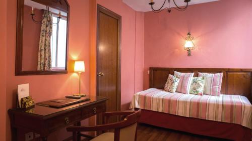 Habitación familiar 3 camas individuales del hotel Abanico. Foto 6