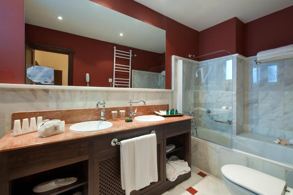 Habitación doble Balcón o Terraza Superior del hotel Vincci La Rabida. Foto 3