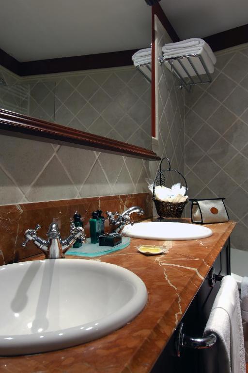 Habitación doble del hotel Vincci La Rabida. Foto 1