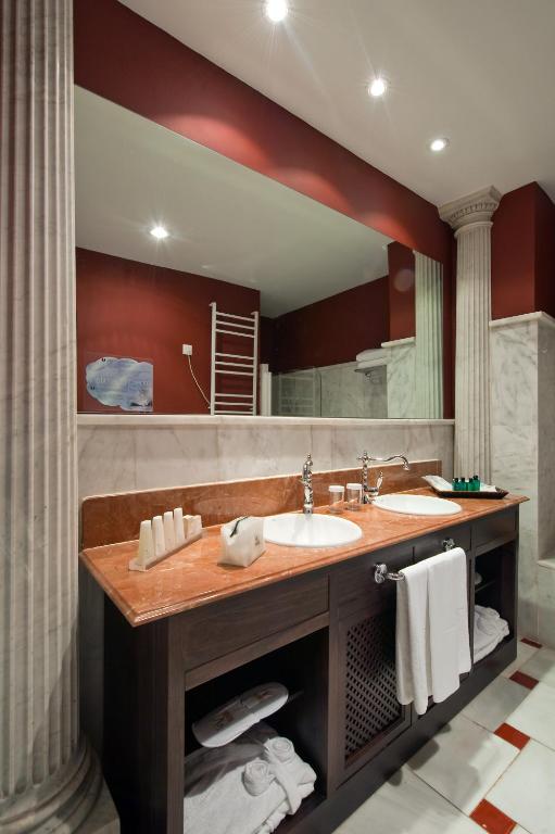 Habitación doble Económica del hotel Vincci La Rabida. Foto 3