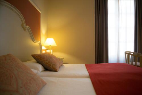 Habitación Doble Básica del hotel Vincci La Rabida. Foto 3