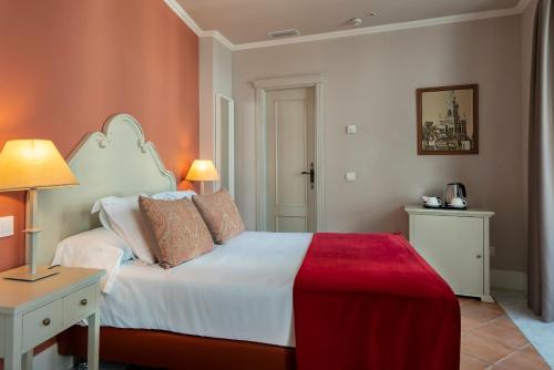 Habitación Vincci con balcón del hotel Vincci La Rabida. Foto 3