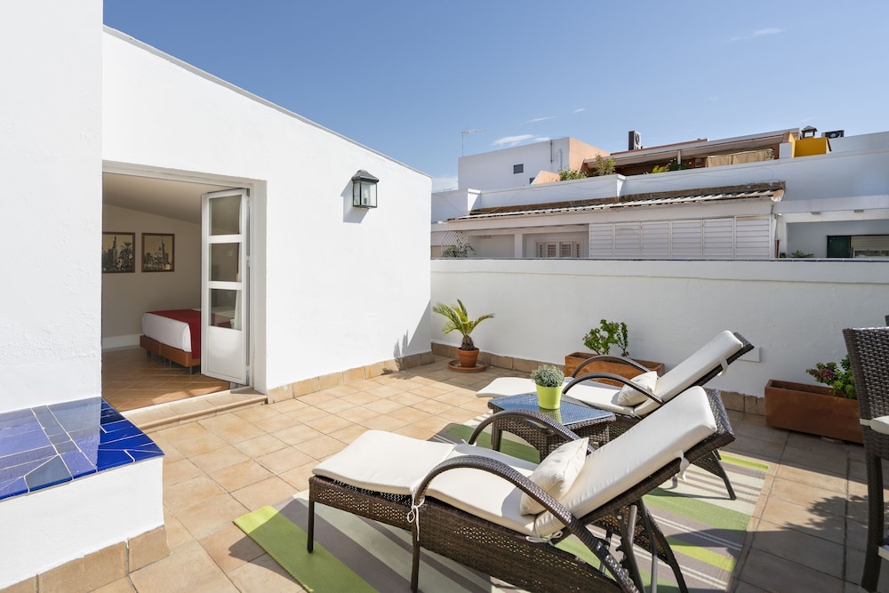 Habitación Superior con Terraza del hotel Vincci La Rabida. Foto 3
