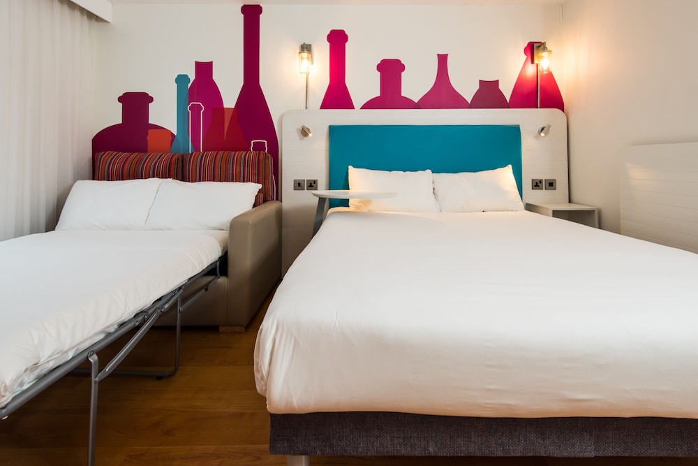 La Familiar del hotel Ibis Styles Barnsley. Foto 4