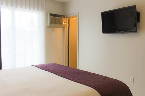 Habitación Estándar con cama extragrande - Sin suplemento del complejo del hotel Collins. Foto 1