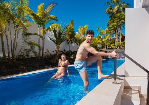 Habitación Doble Swim - Up del hotel Mynd Adeje. Foto 1