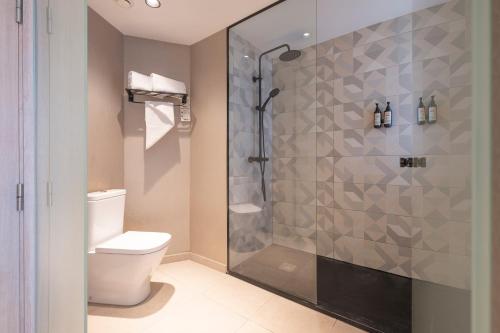 Habitación Doble con vistas a la piscina del hotel Mynd Adeje. Foto 1