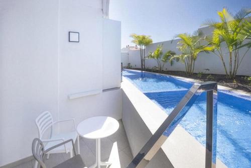 Habitación Doble Swim - Up del hotel Mynd Adeje. Foto 2